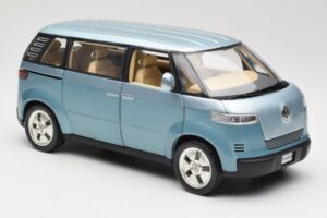Volkswagen Microbus Concept Svetlozelený Revell 1:18 08444 Kov – obrázok 6 z 8