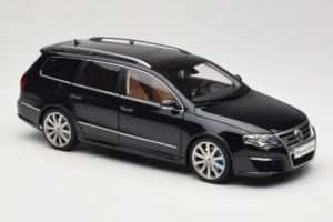 Volkswagen Passat B6 R36 Variant Čierny NZG 1:18 KF044-4A Kov – obrázok 6 z 8