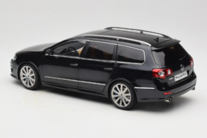 Volkswagen Passat B6 R36 Variant Čierny NZG 1:18 KF044-4A Kov – obrázok 7 z 8