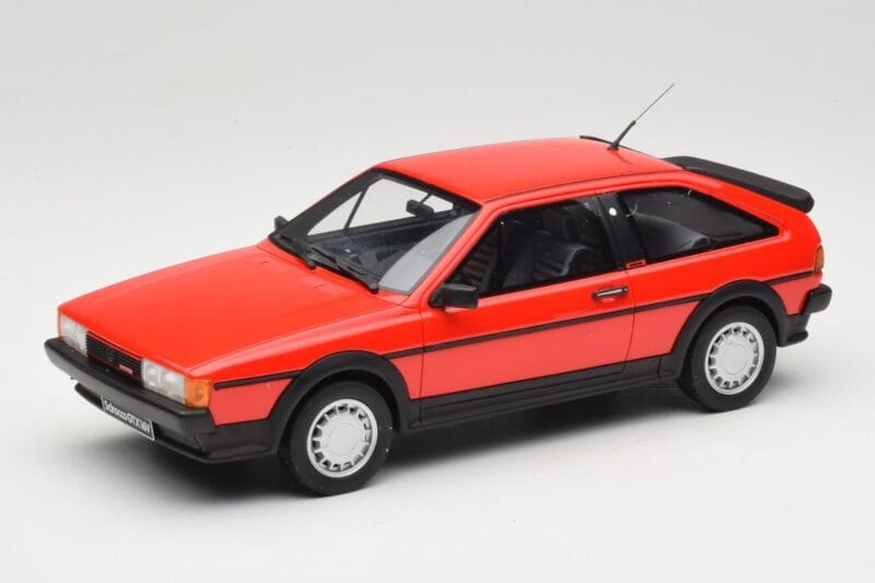 Volkswagen Scirocco Mk2 GTX Červený Otto 1:18 OT065 Živica