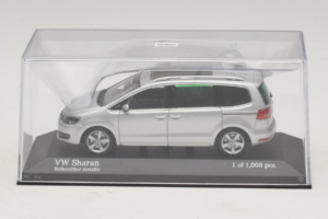 Volkswagen Sharan Strieborný Minichamps 1:43 400058101 Kov – obrázok 4 z 5