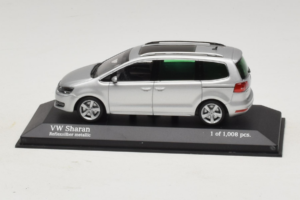 Volkswagen Sharan Strieborný Minichamps 1:43 400058101 Kov
