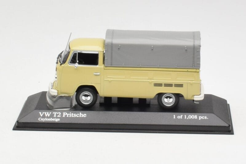 Volkswagen T2 Flatbed Béžový Minichamps 1:43 400053204 Kov