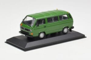 Volkswagen T3 Bus Zelený Minichamps 1:43 400055000 Kov – obrázok 2 z 4