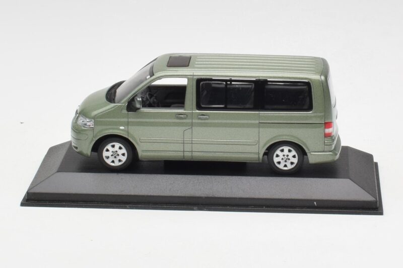 Volkswagen T5 Bus Fresco Green Minichamps 1:43 T5001-B Kov