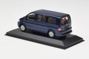 Volkswagen T5 Bus Shadow Blue Minichamps 1:43 842902102 Kov – obrázok 3 z 4