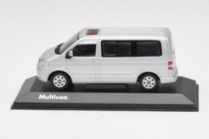 Volkswagen T5 Bus Strieborný Minichamps 1:43 T5003 Kov