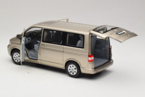 Volkswagen T5 Multivan Beige Metallic Norev 1:18 188602 Kov – obrázok 7 z 8