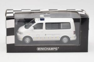 Volkswagen T5 Multivan Bundeswehr Záchranár Prototyp Minichamps 1:43 400052291-P1 Kov – obrázok 4 z 4