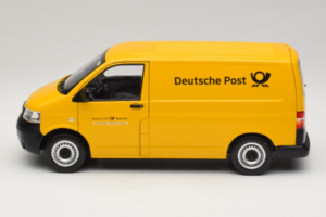 Volkswagen T5 Transporter Deutsche Post Norev 1:18 188617 Kov – obrázok 3 z 9
