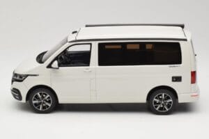 Volkswagen T6.1 California Ocean Candy White Otto 1:18 OT488 Živica – obrázok 3 z 6