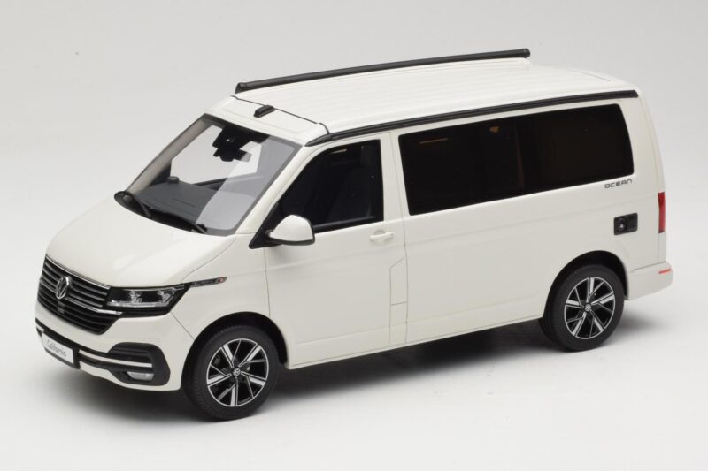 Volkswagen T6.1 California Ocean Candy White Otto 1:18 OT488 Živica