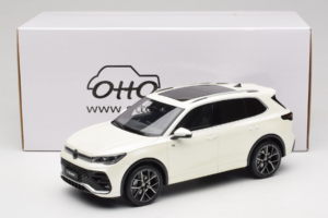 Volkswagen Tiguan R-Line Oryx White Pearl Otto 1:18 OT1219 Živica – obrázok 6 z 6