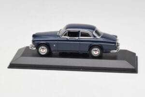 Volvo 121 Amazon Tmavo Modrý Minichamps 1:43 VOLVO012 Kov