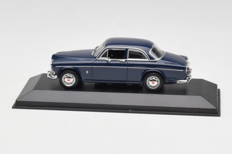 Volvo 121 Amazon Tmavo Modrý Minichamps 1:43 VOLVO012 Kov