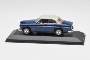 Volvo 121 Amazon Sivastý Modrý Minichamps 1:43 430171060 Kov