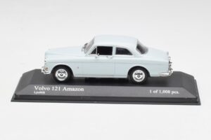 Volvo 121 Amazon Jasne Modrý Minichamps 1:43 430171007 Kov
