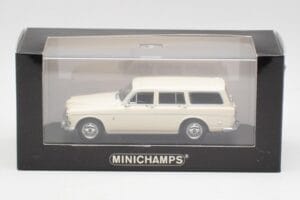 Volvo 121 Amazon Kombi Biely Minichamps 1:43 430171010 Kov – obrázok 4 z 4