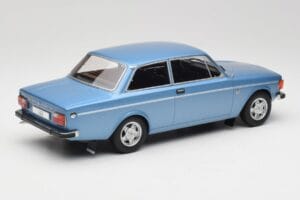Volvo 142 Svetlo Modrý MCG 1:18 MCG18444 Kov – obrázok 2 z 6