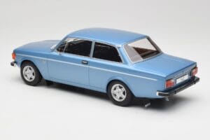Volvo 142 Svetlo Modrý MCG 1:18 MCG18444 Kov – obrázok 5 z 6
