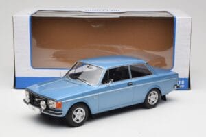 Volvo 142 Svetlo Modrý MCG 1:18 MCG18444 Kov – obrázok 6 z 6