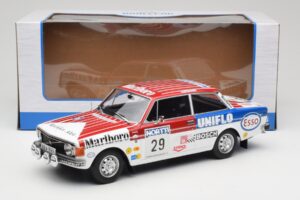 Volvo 142 #29 M. Alen / I. Kivimaki Rally 1000 Lakes 1973 MCG 1:18 MCG18528R Kov – obrázok 6 z 6
