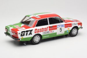Volvo 142 #5 H. Mikkola / E. Rautanen Rally 1000 Lakes 1973 MCG 1:18 MCG18529R Kov – obrázok 2 z 6