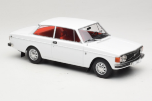 Volvo 142 Biely MCG 1:18 MCG18445 Kov – obrázok 4 z 6