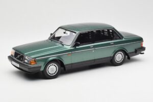 Volvo 240 GL Zelený Metalický Minichamps 1:18 155171400 Kov
