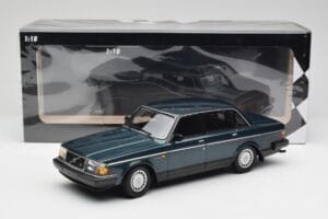 Volvo 240 GL Petrol Metallic Minichamps 1:18 155171407 Kov – obrázok 6 z 6