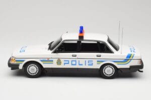 Volvo 240 GL Polis Sweden Minichamps 1:18 155171490 Kov – obrázok 3 z 6