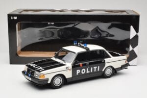 Volvo 240 GL Politi Norway Čierny Minichamps 1:18 155171496 Kov – obrázok 6 z 6