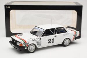 Volvo 240 Turbo #21 P. Stureson DTM Winner Wunstorf 1985 AUTOart 1:18 88592 Kov – obrázok 8 z 8
