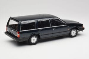 Volvo 740 GL Kombi Tmavý Zelený Metalíza Minichamps 1:18 155171771 Kov – obrázok 2 z 6