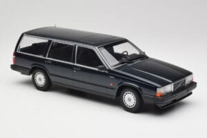 Volvo 740 GL Kombi Tmavý Zelený Metalíza Minichamps 1:18 155171771 Kov – obrázok 4 z 6