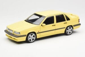 Volvo 850 T-5R Žltý AUTOart 1:18 79501 Kov