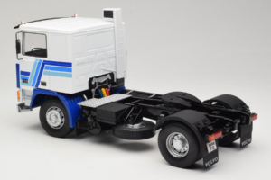 Volvo F12 Modrý Biely Road Kings 1:18 RK180033 Kov – obrázok 7 z 8