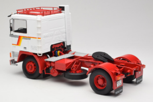 Volvo F12 Biely Červený Road Kings 1:18 RK180031 Kov – obrázok 7 z 8