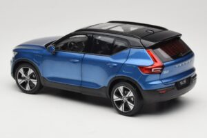 Volvo XC40 Recharge Modrý Metalíza Paudi Model 1:18 2562373 Kov – obrázok 7 z 8