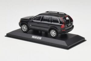 Volvo XC90 Čierny Zafír Minichamps 1:43 38704 Kov – obrázok 3 z 4