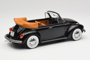 Volkswagen Beetle 1303 Kabriolet Čierny Norev 1:18 188533 Kov – obrázok 2 z 6