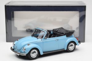 Volkswagen Beetle 1303 Kabriolet Svetlo Modrý Norev 1:18 188531 Kov – obrázok 6 z 6