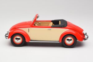 Volkswagen Beetle Hebmuller Kabriolet Červený & Krémový Minichamps 1:18 107054231 Živica – obrázok 3 z 6