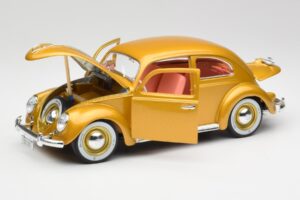 Volkswagen Beetle Zlatý Bburago 1:18 3361 Kov – obrázok 2 z 8