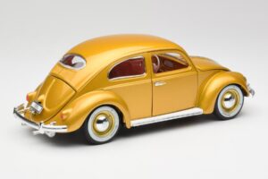 Volkswagen Beetle Zlatý Bburago 1:18 3361 Kov – obrázok 3 z 8