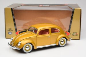 Volkswagen Beetle Zlatý Bburago 1:18 3361 Kov – obrázok 8 z 8
