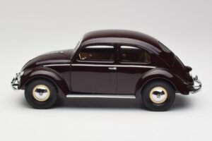 Volkswagen Beetle Ruby Červený Minichamps 1:18 107054002 Živica – obrázok 3 z 6