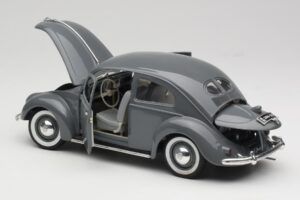 Volkswagen Export Sedan Agave Grey Maisto 1:18 100299 Kov – obrázok 5 z 8