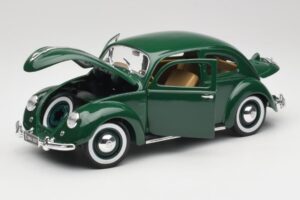 Volkswagen Export Sedan Beryl Zelený Maisto 1:18 31820 Kov – obrázok 2 z 8