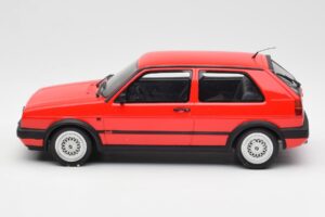 Volkswagen Golf GTI Mk2 Červený Otto 1:18 OT027 Živica – obrázok 3 z 6